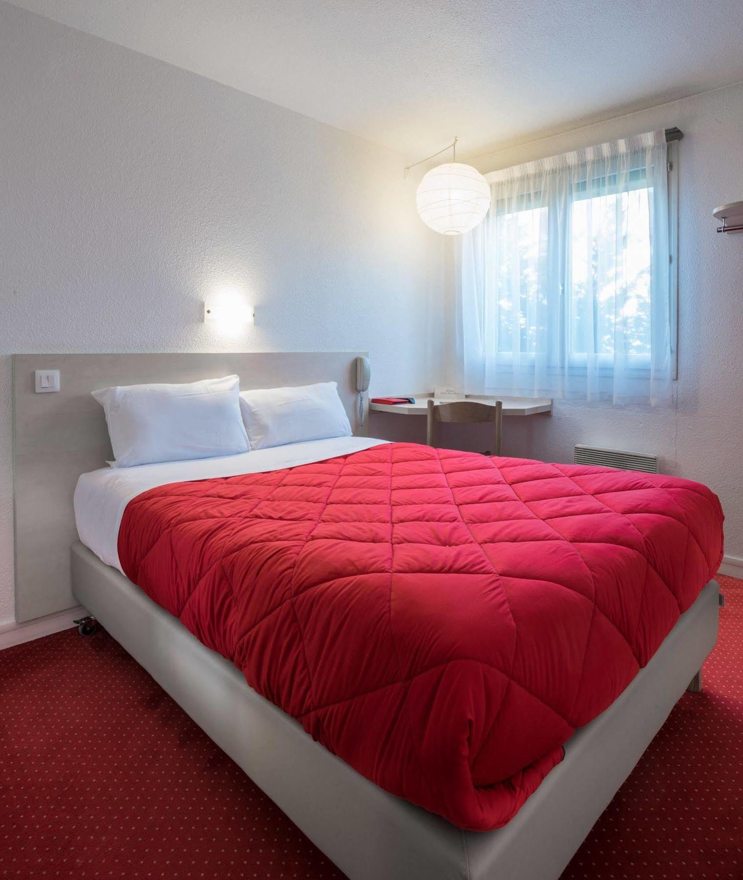 Hotel Lumiere Des Alpes Bron Exterior photo