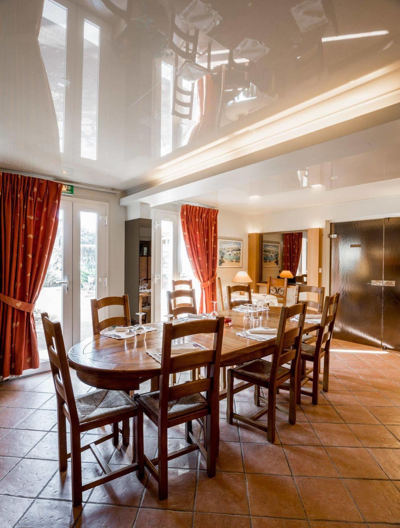 Hotel Lumiere Des Alpes Bron Exterior photo
